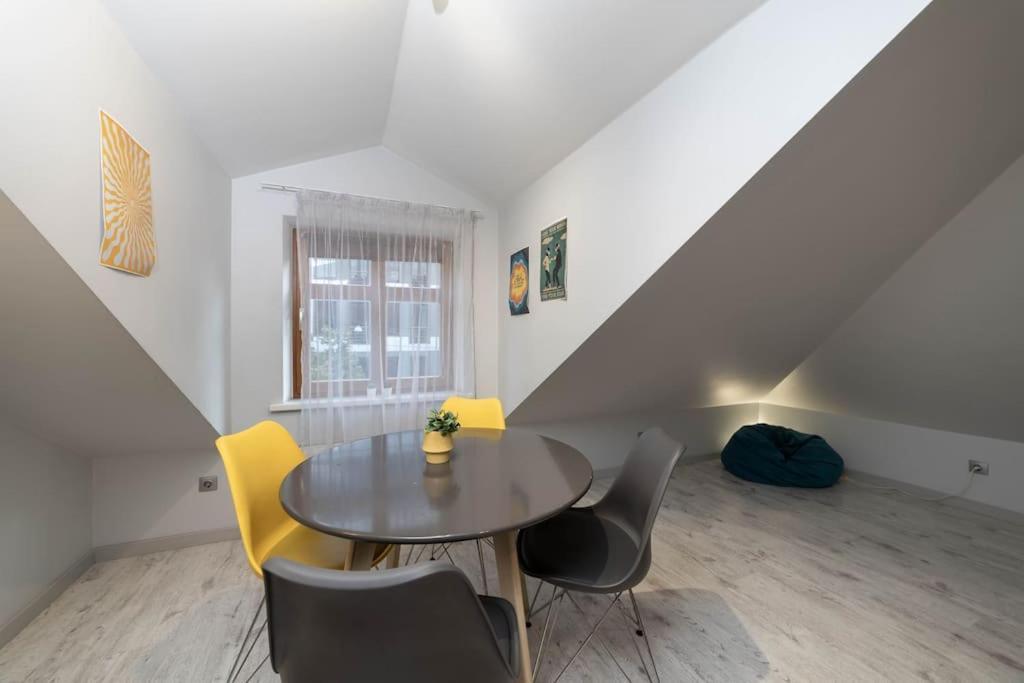 Chic & In Avoti District Apartamento *